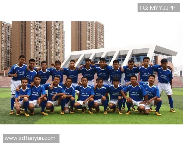 上海足球队以74分领跑联合会杯积分榜展现强劲实力